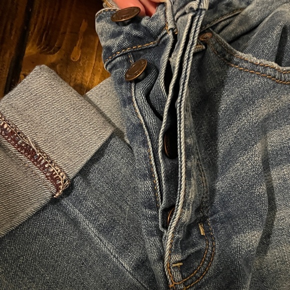 American Eagle Outfitters Dark Wash Boyfriend Jeans - Picture 7 of 7